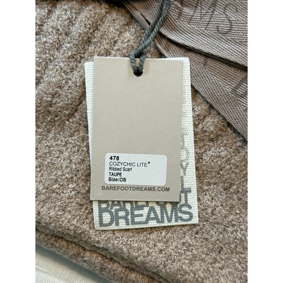 Barefoot Dreams CozyChic Lite Ribbed Scarf in Taupe NWT! - Picture 2 of 2